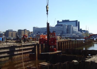 MARITIME CASE STUDY – THAMES PILE EXTRACTION