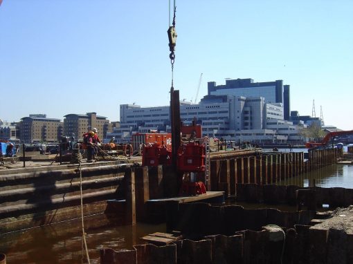 MARITIME CASE STUDY – THAMES PILE EXTRACTION
