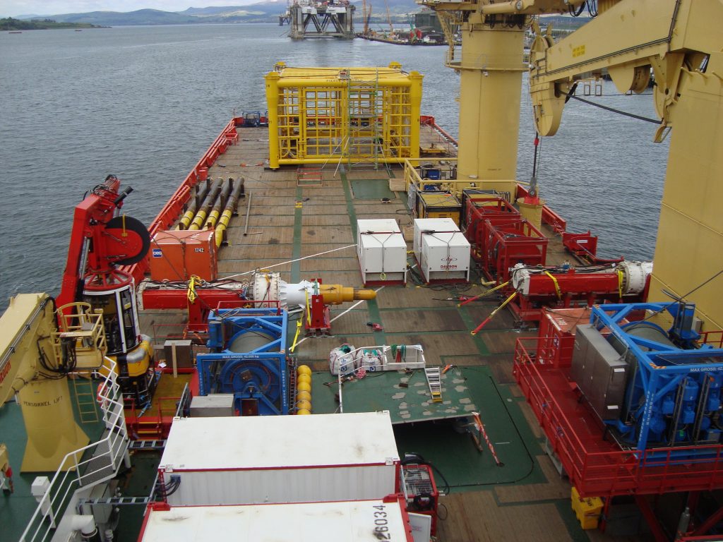 SPECIALIST CASE STUDY UNDERWATER PILE DRIVING Steel Piling Group