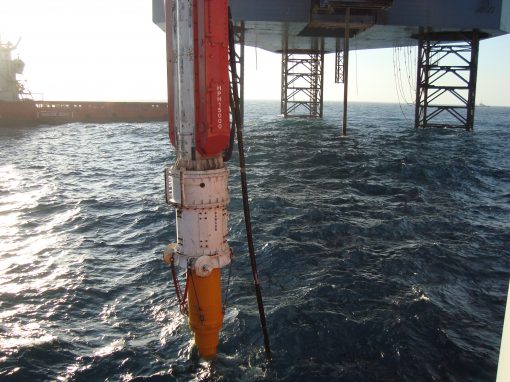 SPECIALIST CASE STUDY – UNDERWATER PILE DRIVING