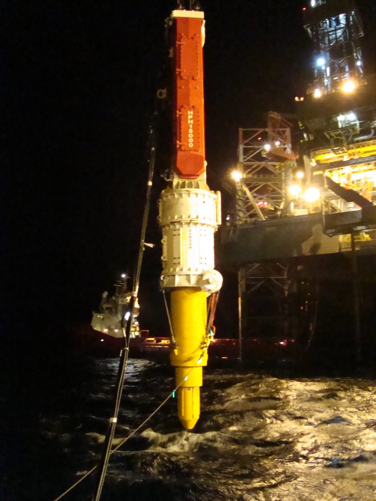 SPECIALIST CASE STUDY UNDERWATER PILE DRIVING Steel Piling Group